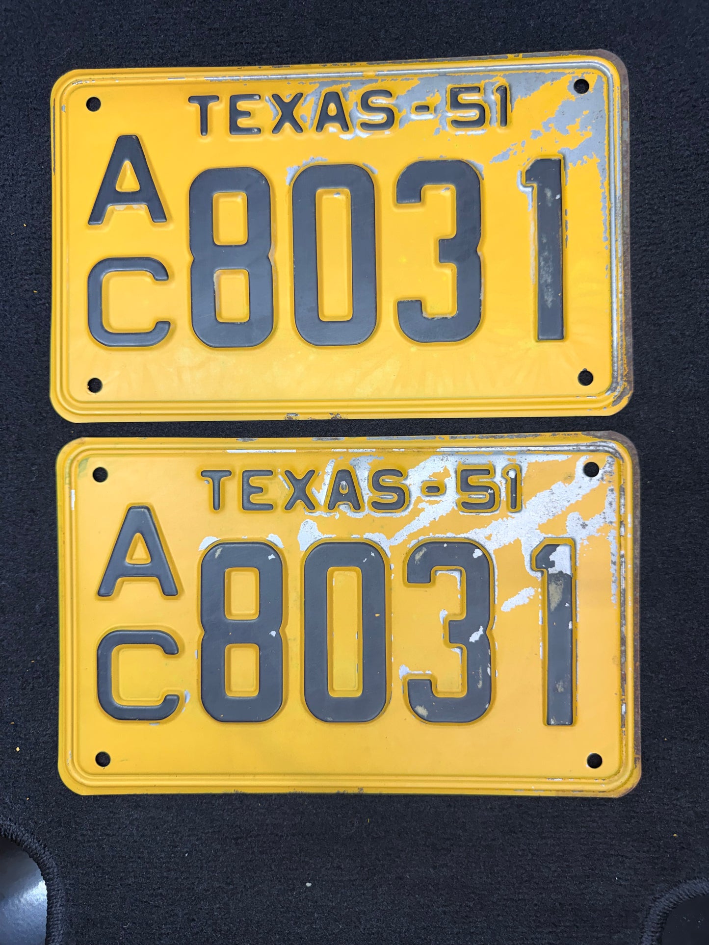 1951 Texas License Plate Pair β Original TX Plates β YOM Eligible β AC 8031 β Matching Set β Yellow Black
