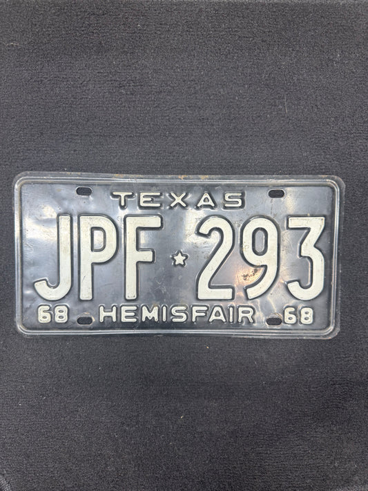 1968 Texas license plate ￼