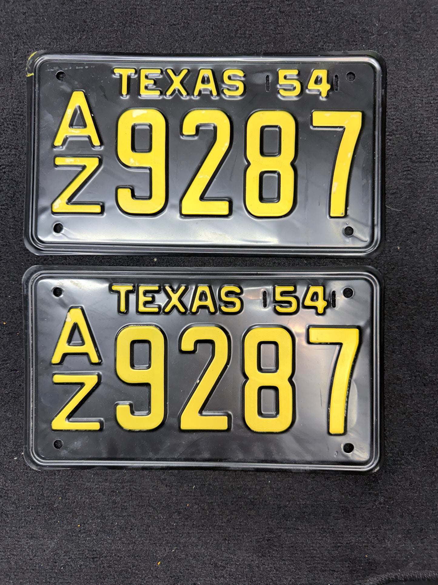 1954 Texas License Plate Pair – Original TX Plates – YOM Eligible – AZ 9287 – Matching Set – Black Yellow