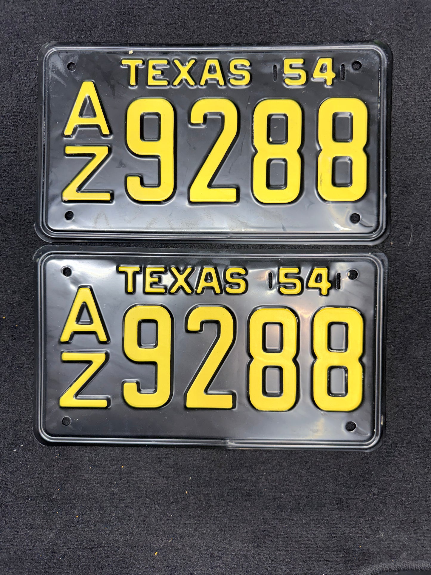 1954 Texas License Plate Pair – Original TX Plates – YOM Eligible – AZ 9288 – Matching Set – Black Yellow