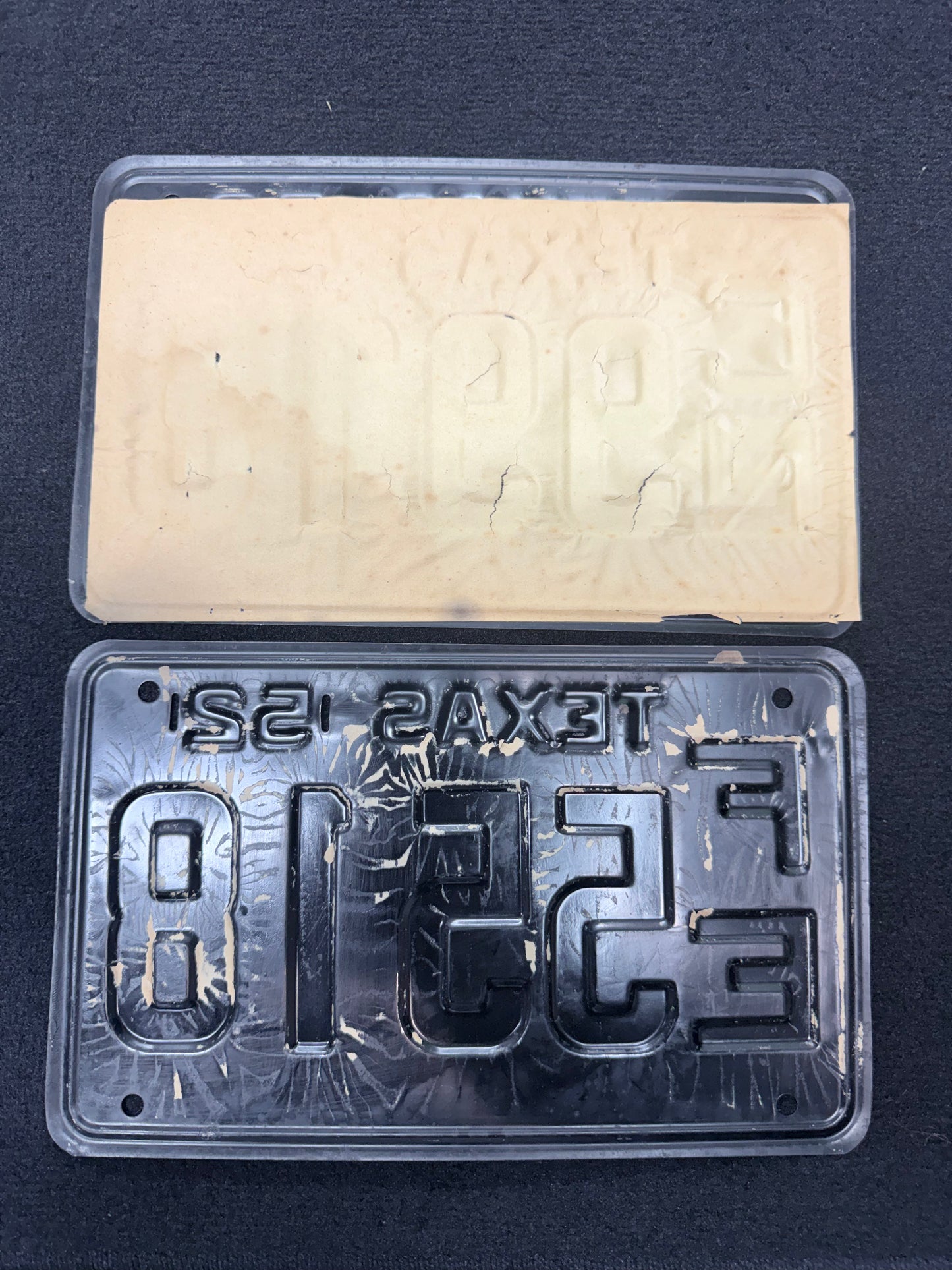 1952 Texas License Plate Pair – Original Vintage TX Plates – YOM Eligible – F E5518 – Black Yellow – DMV Clear
