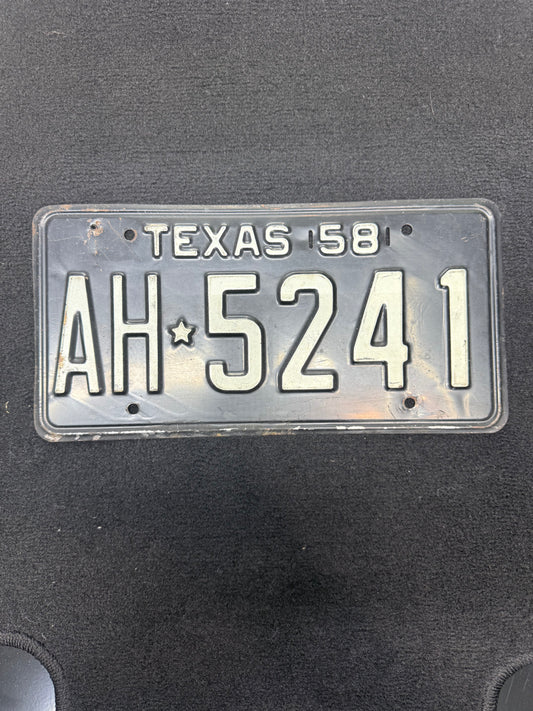1958 Texas License Plate